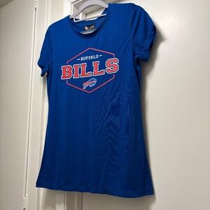 NFL Buffalo Bills tshirt - like new - size small